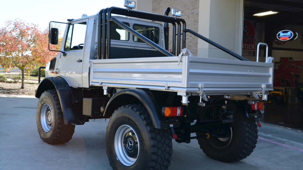 Mercedes-Benz Unimog